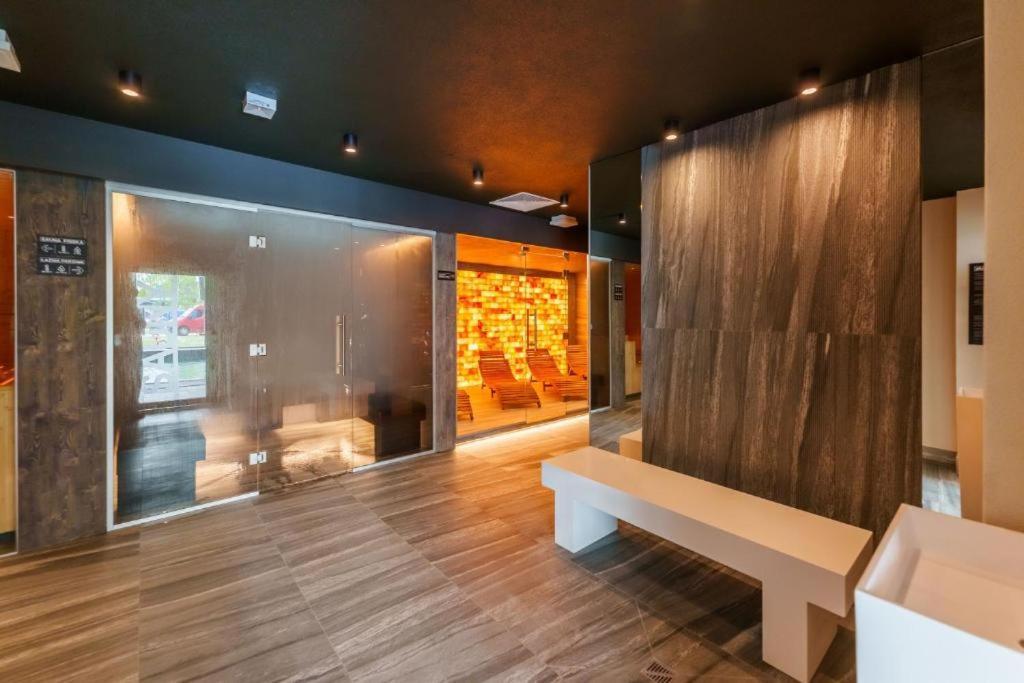Akces Apartamenty Kasprowicza 20C- Basen, Sauny, Jacuzzi, Silownia W Cenie - Schwimmbad, Saunen, Jacuzzi, Fitnessstudio Im Preis Kolobrzeg Exterior photo